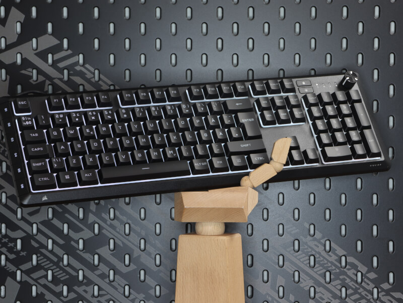 corsair-skiff-100-plus-kontor-gaming.png